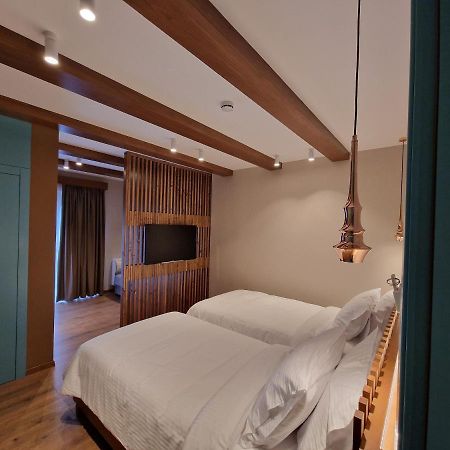 Palorto Hotel Gjirokastër Buitenkant foto