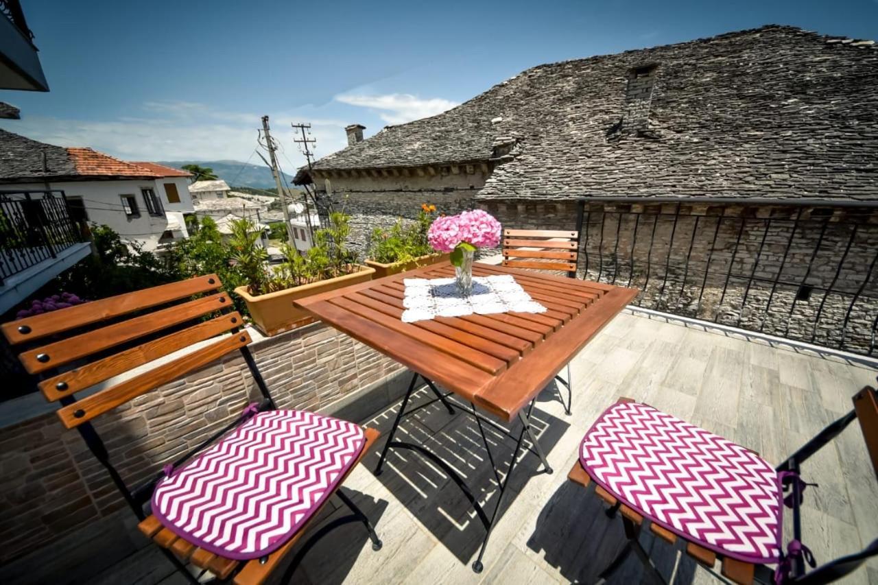 Palorto Hotel Gjirokastër Buitenkant foto