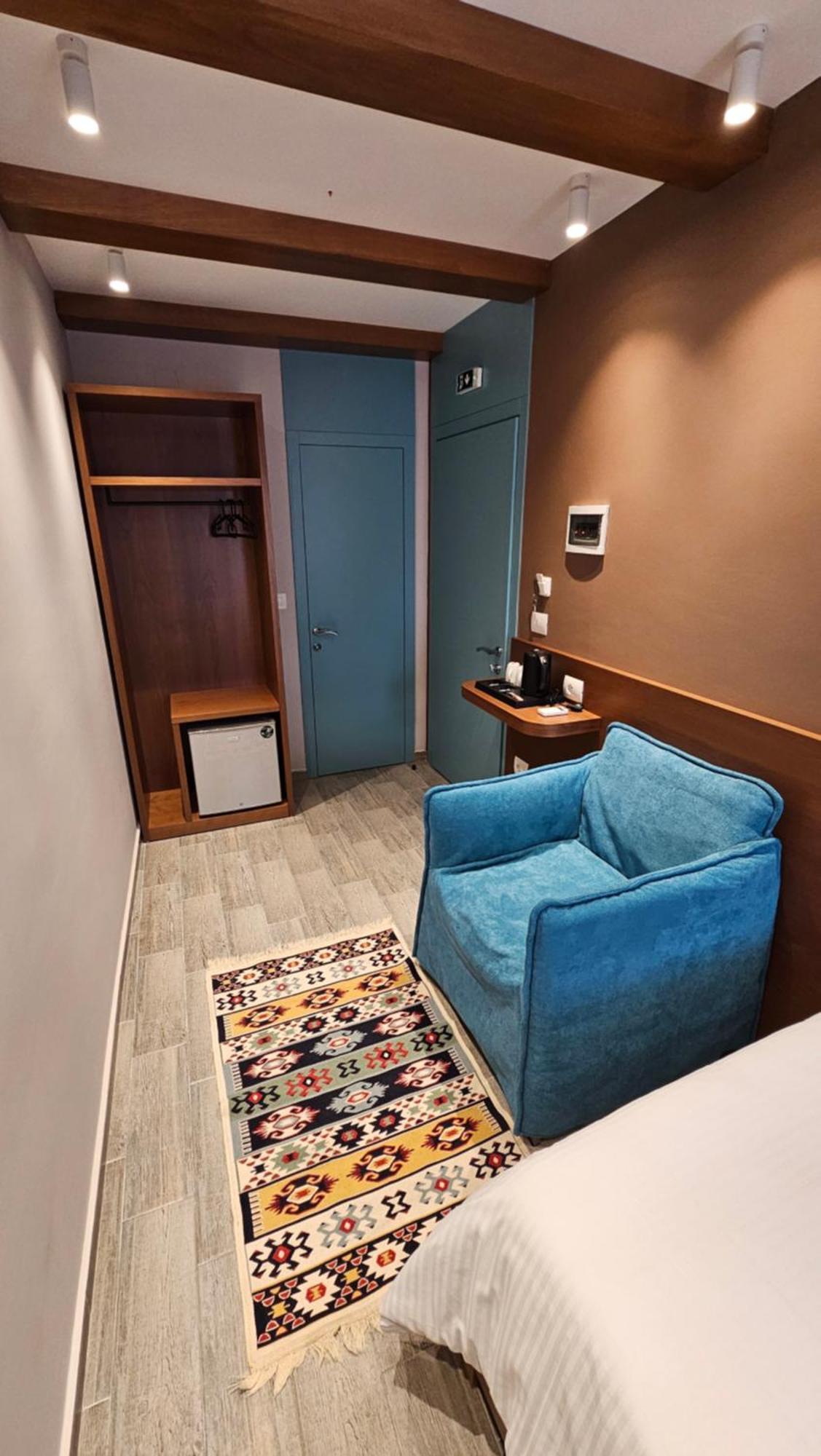 Palorto Hotel Gjirokastër Buitenkant foto